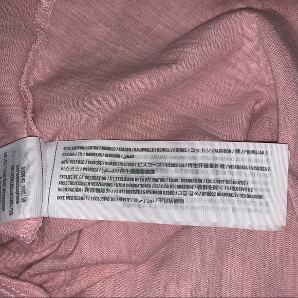 ⭐️Last sale!!! Best Offer!!! Abercrombie & Fitch 2 pack pink and blue t-shirts - Picture 12 of 13